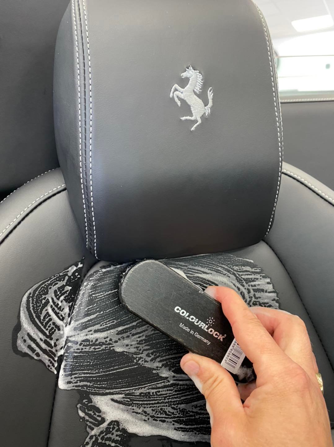 287325409_1220286645041944_7516354029297669688_N | KW Restor’Cars Expert en rénovation de cuir automobile entre Forbach et Thionville Freyming-Merlebach 6