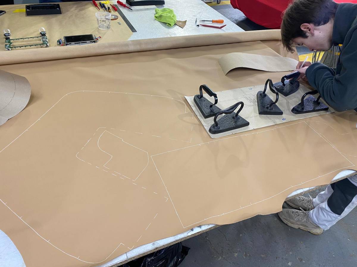 WHATSAPP IMAGE 2025 12 01 AT 09.31.28 5 | KW Restor’Cars Ferrari 328 Woippy 3