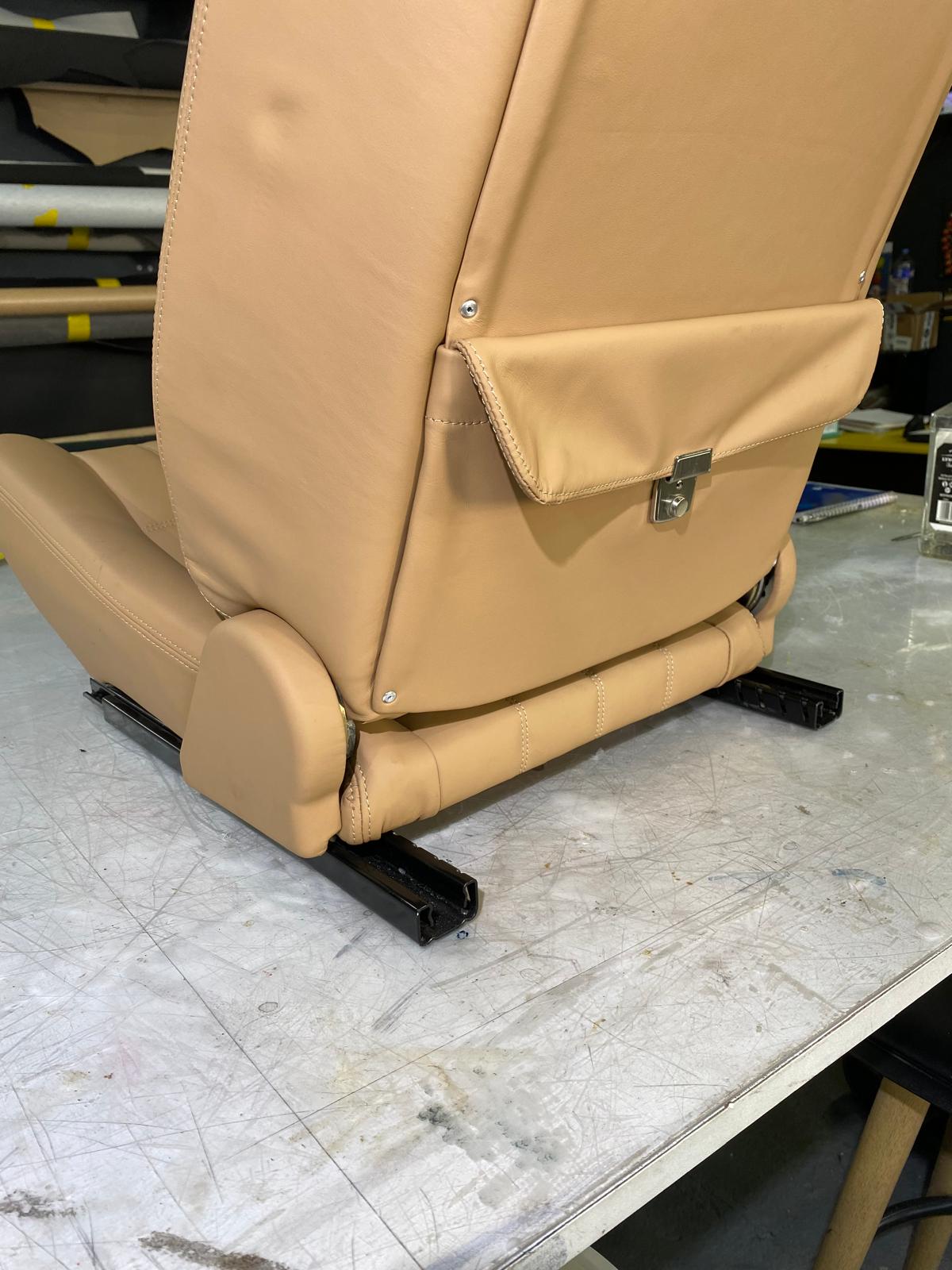 WHATSAPP IMAGE 2025 12 01 AT 09.31.38 3 | KW Restor’Cars Ferrari 328 Montigny-lès-Metz 14